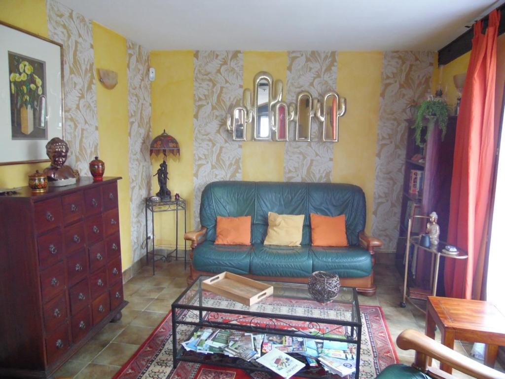 Le Clos Des Tuileries Montholon المظهر الخارجي الصورة
